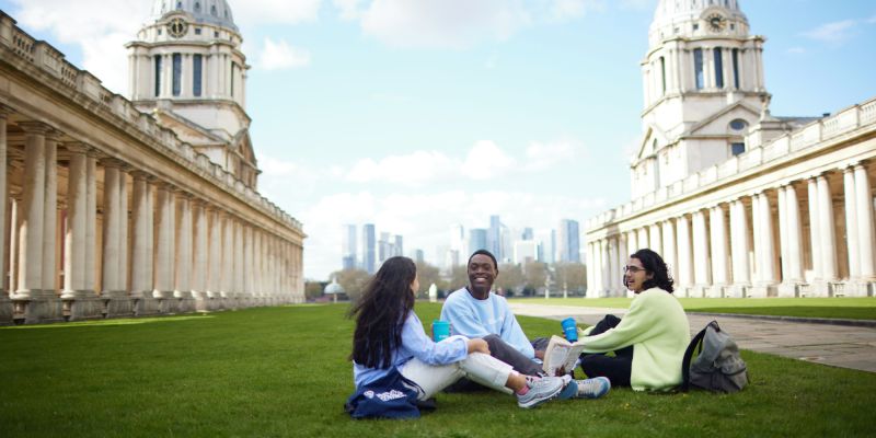 WhyGreenwich-GreenwichCampus.jpg